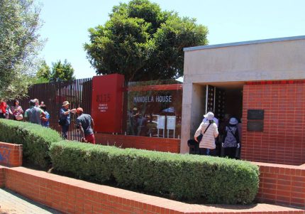 soewto tou markasin tours